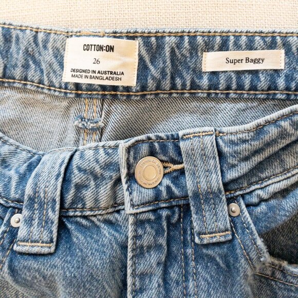 Cotton On Super Baggy Wide Leg Jeans Size 26 Light Wash Stripe Detail - Picture 3 of 4